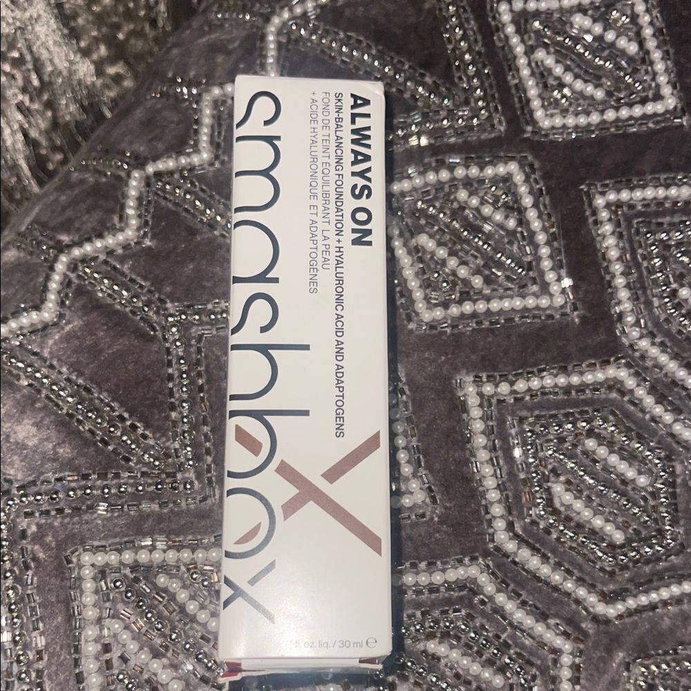 Smashbox Always On Moisturizer - White with Black and Red Accents